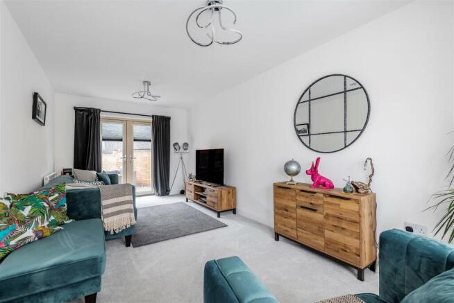 2 Broadleaf Road, Lutterworth