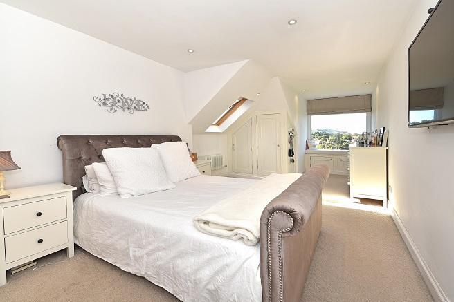Main bedroom suite