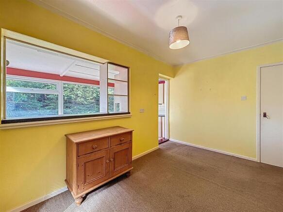2 bed Detached Bungalow for sale Image 4