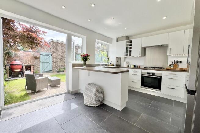 Kitchen 1