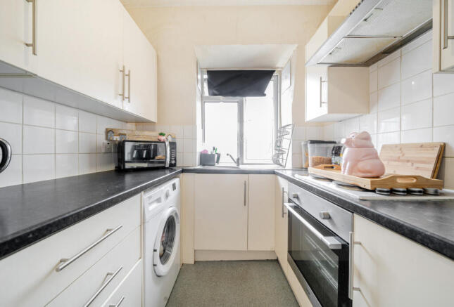 1326372-2-6880c8b...