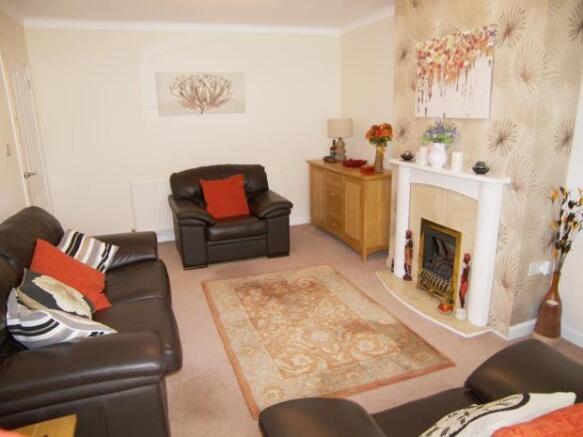 Lounge 2