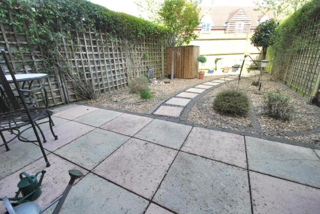 Photo 10