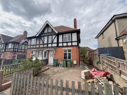 Lobelia Road, SOLD AS SEEN AND SUBJECT TO CONTRACT