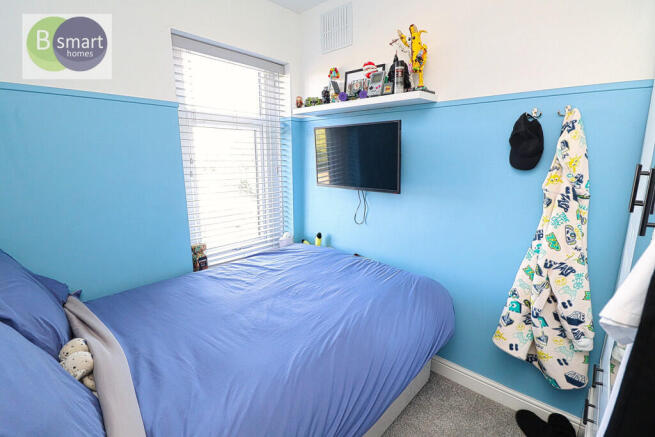 3 bed Town House for sale Image 11