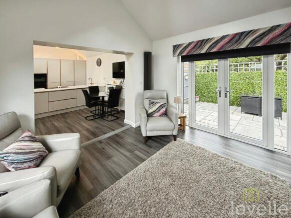 Windermere Avenue, North Hykeham, LN6 photo 4