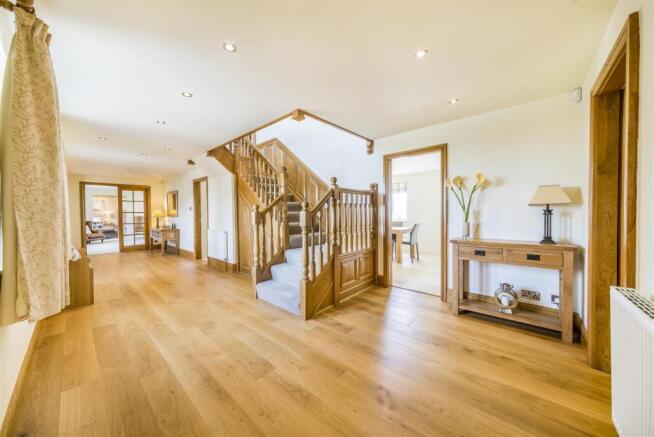 ENTRANCE HALLWAY
