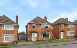 7, Moorland View Road, Chesterfield S40 3DD