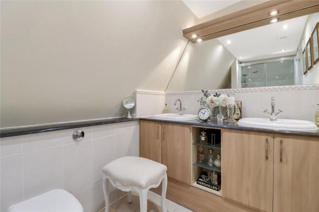 En Suite To Bed 1
