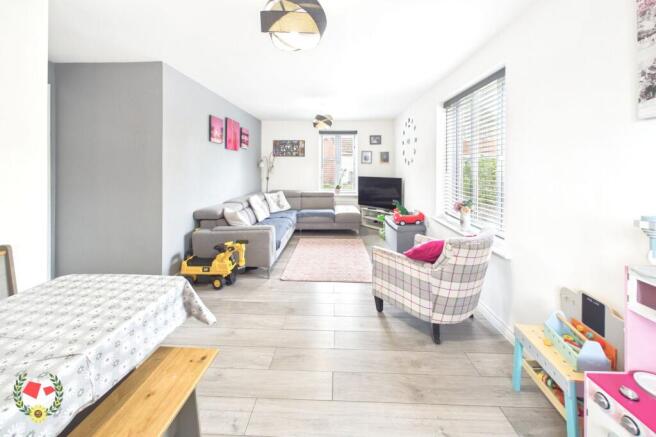 Living/Dining Room