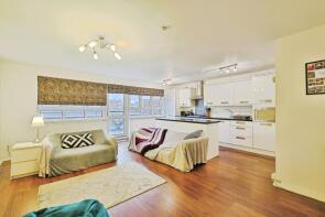 70, Cheeseman's Terrace, London W14 9XG
