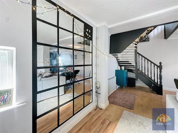 Living/Dining Room