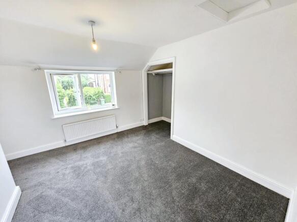 2 bed Terraced for sale Image 9