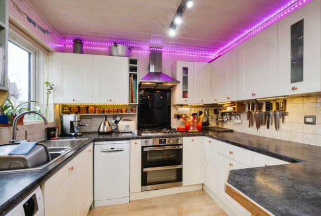 Fitted Kitchen