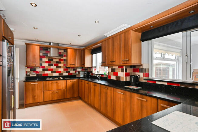 8850faf0-4-DSC_07...