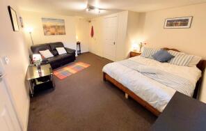 99, Whitesands, Dumfries DG1 2RX