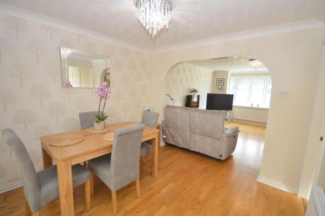 Lea Cross Grove, Widnes photo 3