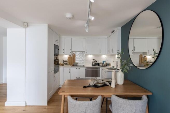 Kitchen/Dining Area
