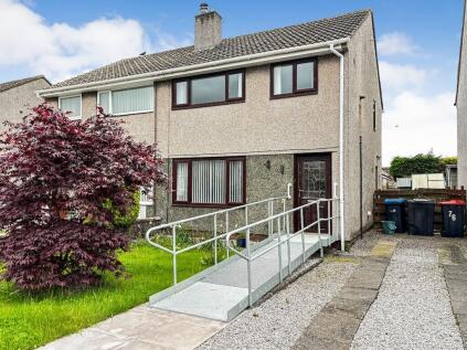 76 Auchenkeld Avenue, Dumfries, Dumfriesshire, DG1