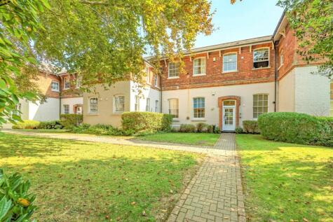 Bloomsbury Court, St. Lukes Square, Guildford, GU1