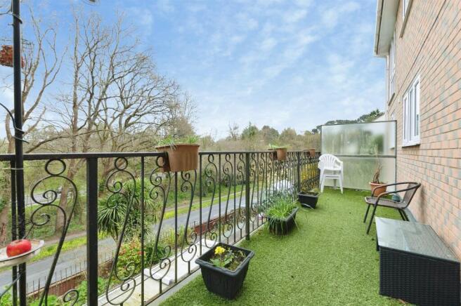 Headswell Avenue, Bournemouth - View 5