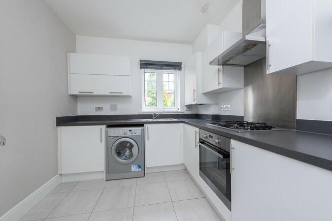 Blenheim Place, Camberley, Surrey photo 4