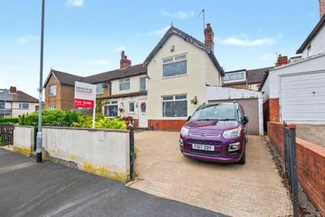 Halliday Grove, Leeds, West Yorkshire