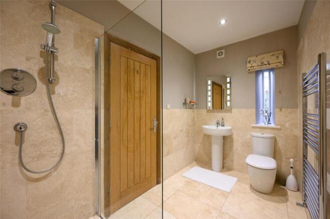 Bed 4 En-Suite