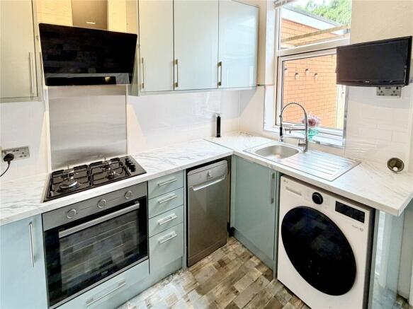 2 bed Terraced for sale Image 5
