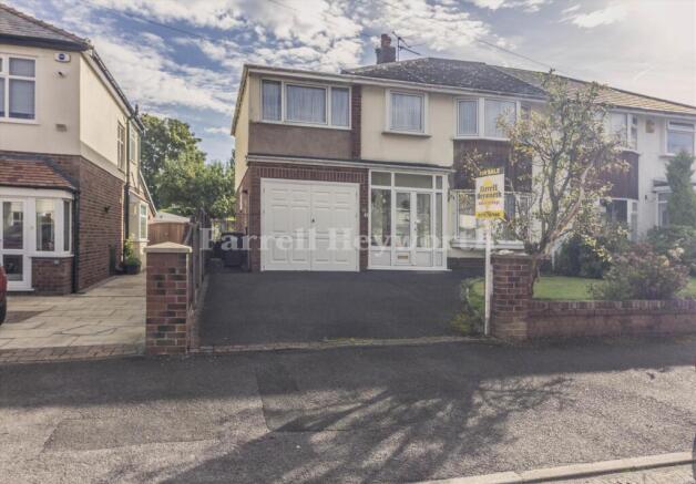 4-bed semi-detached on Marina Drive, Fulwood, Preston, £300,000