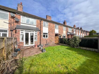 Hillswood Avenue, Leek, ST13 8EQ