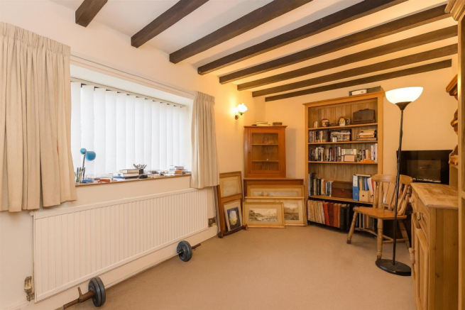 SITTING ROOM