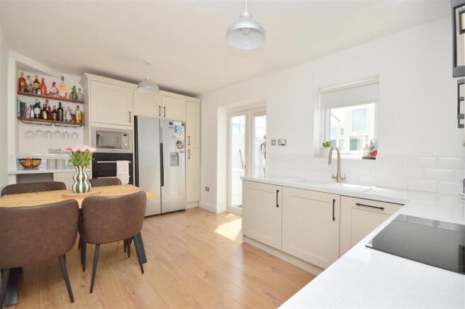 Kitchen / Diner
