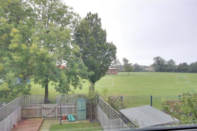 3 bed Terraced for sale Image 10