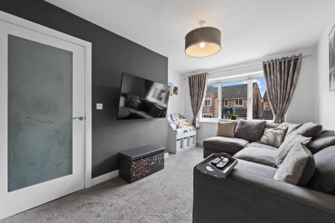 4 bed Detached for sale Image 10