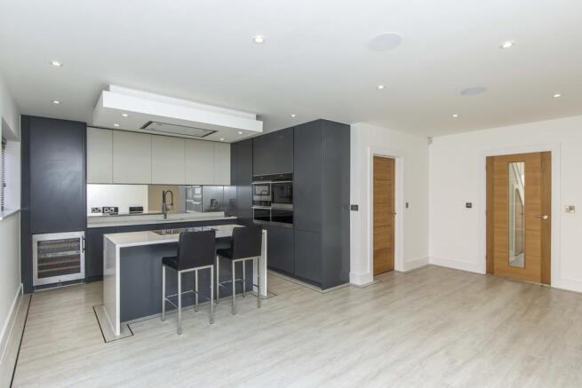 Kitchen / Dining ...