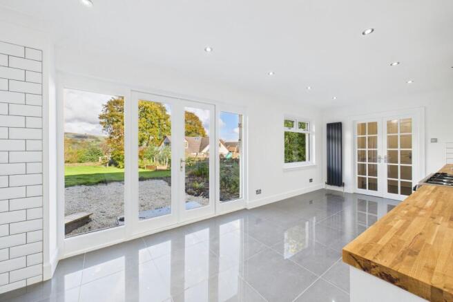 Kitchen Views to Garden 1