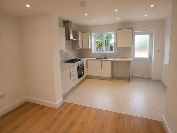 Packhorse Green, Eyres Monsell  photo 4