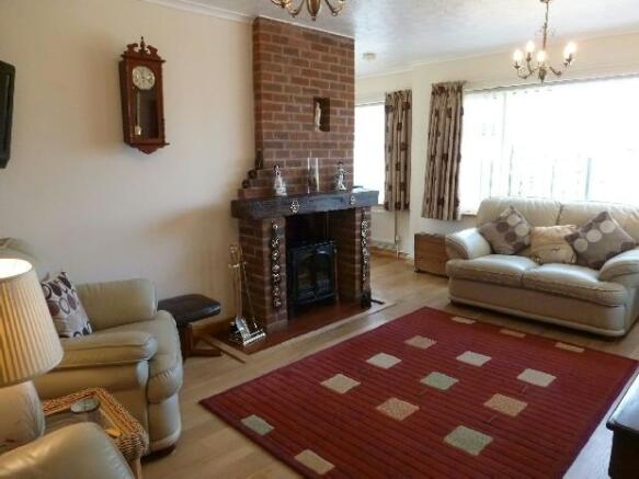 Lounge 2