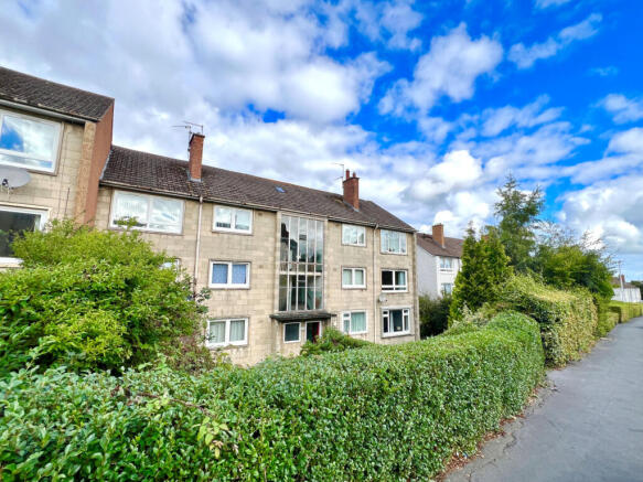 16/1 Oxgangs Farm Drive, Edinburgh, EH13 9QQ