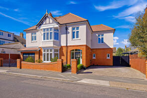 5, Kingsway, Westcliff-on-sea SS0 9XF