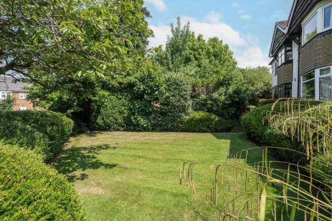 4 bed Semi-Detached for sale Image 6
