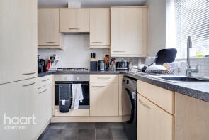 80a, Imperial Way, Ashford TN23 5HU