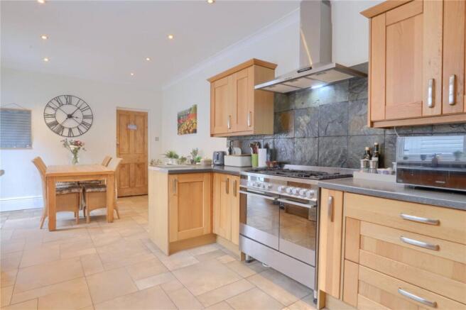 5 bed End of Terrace for sale Image 10