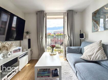 Haslers Place, Dunmow