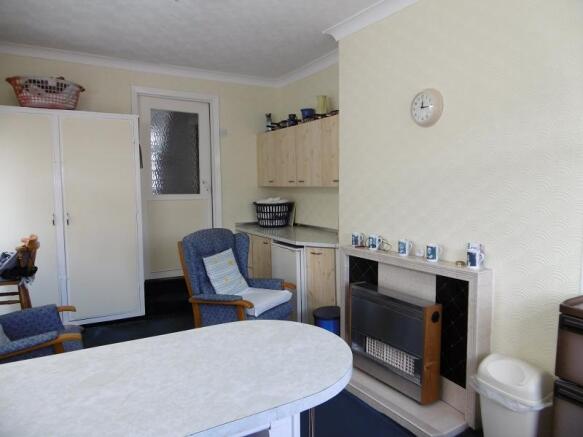 Kitchen / Breakfast Room