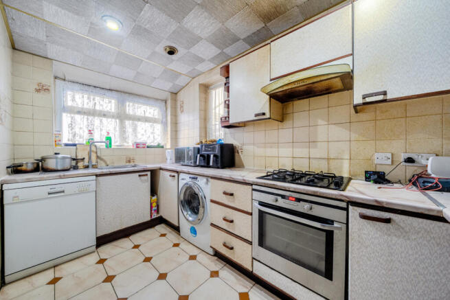 1407661-15-6996db...