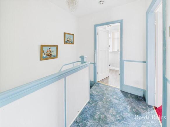 3 bed Terraced for sale Image 5