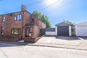 13, Dinsdale Road, Leiston IP16 4EX
