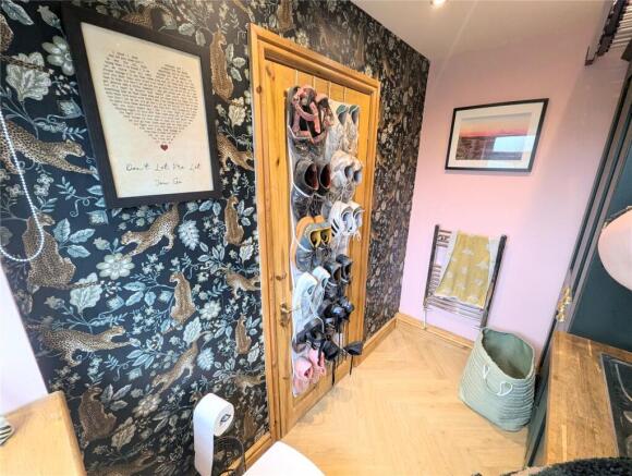 Utility Room / Wc